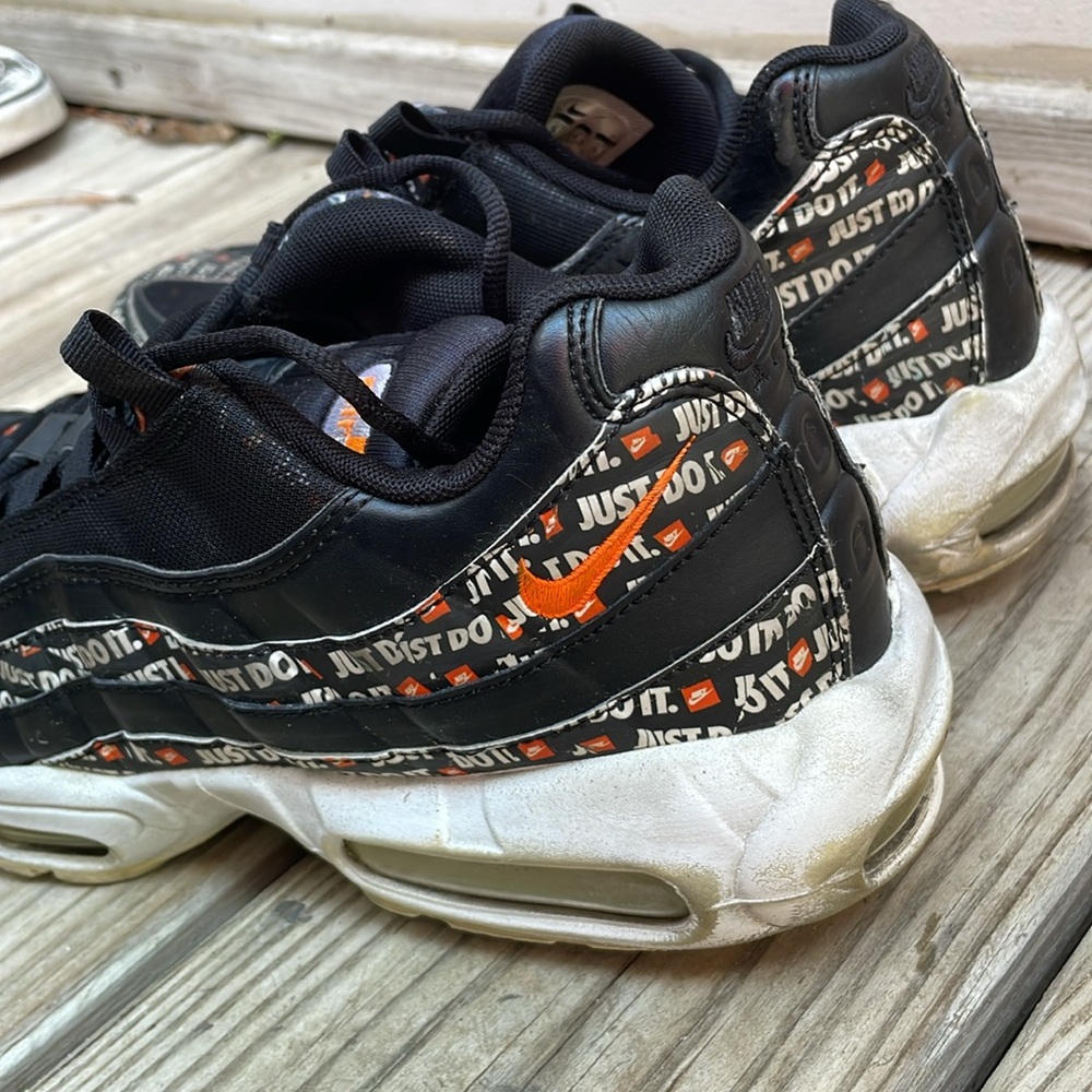 Nike Air Max 95 Just Do It Athletic Sneakers Size 10.5 - Picture 11 of 15